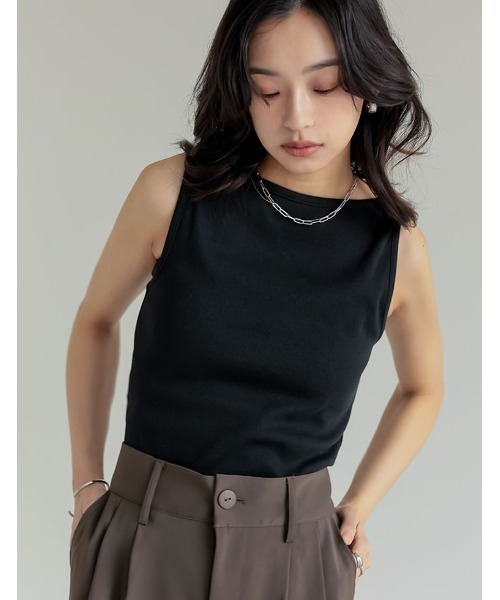 Re:EDIT（リエディ）の「[新色追加]ボートネックリブタンクトップ（タンクトップ・レディース・チャコールグレー/ブラック/ホワイト×ブラック/ホワイト/レッド・MEDIUM/LARGE）」の5枚目の写真