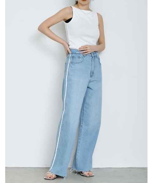 Re:EDIT（リエディ）の「[新色追加]ボートネックリブタンクトップ（タンクトップ・レディース・チャコールグレー/ブラック/ホワイト×ブラック/ホワイト/レッド・MEDIUM/LARGE）」の22枚目の写真