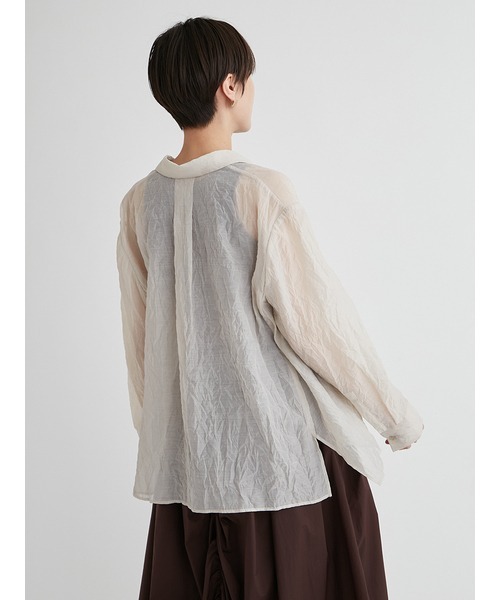 emmi（エミ）の「ウォッシャブルワッシャーシアーシャツ（シャツ/ブラウス・レディース・ライトブルー/ライトベージュ/ネイビー・FREE）」の18枚目の写真