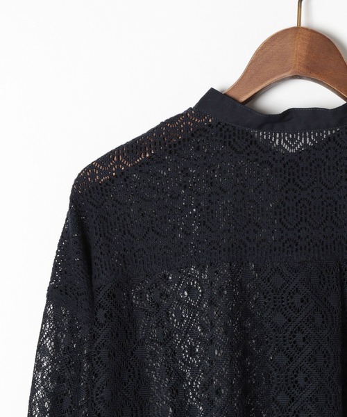 niko and...（ニコアンド）の「[MODE NORM CORE]スタンドレースパッチワークシャツ（シャツ/ブラウス・レディース・スモーク/オフホワイト・MEDIUM/LARGE）」の14枚目の写真