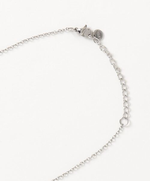 Chikashitsu +(チカシツプラス)の「ストリートファッション Chikashitsu + チカシツプラス ribbon necklace リボンネックレス シルバーアクセサリー シルバーネックレス ワンポイント 韓国ファッション 韓国ストリート Y2K(ネックレス・レディース・シルバー/シルバー系その他・ONE SIZE)」の3枚目の写真