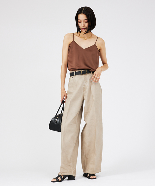 Au BANNISTER(オゥバニスター)の「グルカ風ヒールサンダル(サンダル・レディース・ブラウン/グリーン/ブラック・35/36/37/38/39)」の4枚目の写真