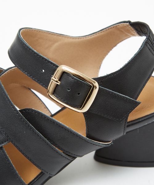 Au BANNISTER(オゥバニスター)の「グルカ風ヒールサンダル(サンダル・レディース・ブラウン/グリーン/ブラック・35/36/37/38/39)」の15枚目の写真