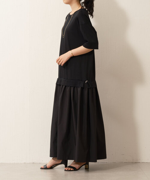 BEARDSLEY 半袖 ドッキングワンピース ドロストワンピース　マキシ丈　黒 BEARDSLEY（ビアズリー）の「ドロストTワンピース（ワンピース）」 - WEAR