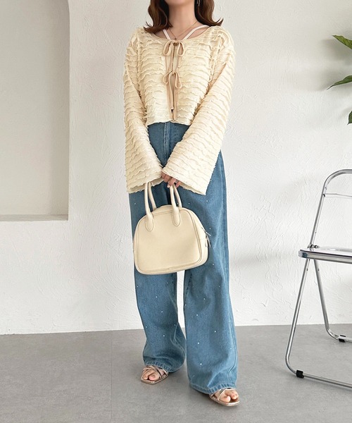 apres jour(アプレジュール)の「ハイウエストラインストーンデニムパンツ【ZOZOTOWN限定アイテム】(デニムパンツ・レディース・ライトブルー/ダークインディゴブルー・SMALL/X-LARGE/MEDIUM)」の17枚目の写真