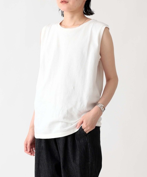 ARCH & LINE(アーチアンドライン)の「《環境配慮素材》G/D COTTON TANK TOP USAコットン(タンクトップ・レディース・チャコールグレー/オリーブ/ラベンダー/ホワイト・3/1/2)」の1枚目の写真