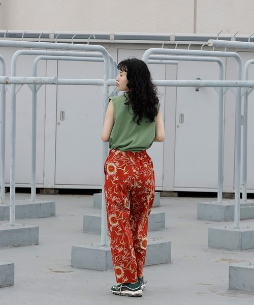 ARCH & LINE(アーチアンドライン)の「《環境配慮素材》G/D COTTON TANK TOP USAコットン(タンクトップ・レディース・チャコールグレー/オリーブ/ラベンダー/ホワイト・3/1/2)」の14枚目の写真