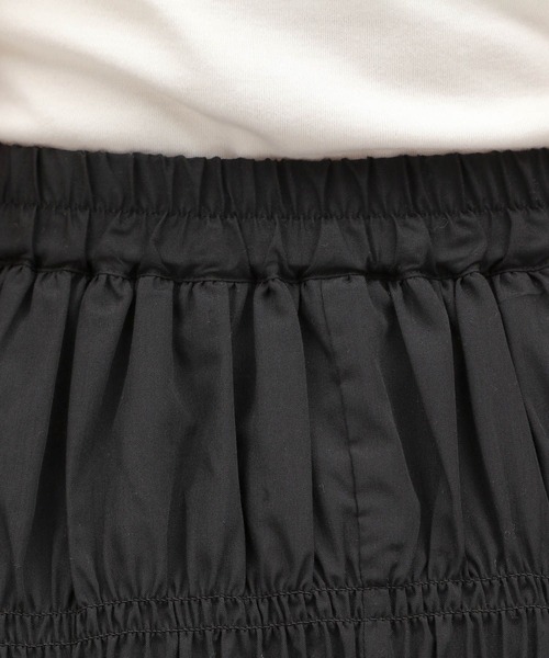 LAKOLE（ラコレ）の「TRシャーリングスカート / 127585（スカート・レディース・ブラック/オフホワイト/ストライプ・SMALL/MEDIUM）」の10枚目の写真