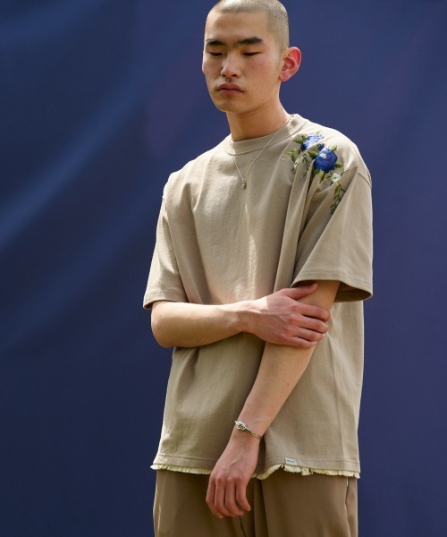 【GRAVER】FLOWERS 半袖T 3COLOR PIGMENT DYE FLOWER LOGO TEE｜CONVERSE TOKYO (コンバース