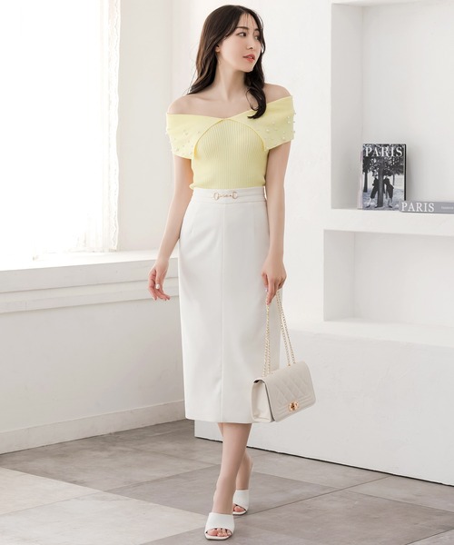 Julia Boutique(ジュリアブティック)の「パール付きデコルテオープンノースリーブニットトップス/24094(ニット/セーター・レディース・イエロー/ホワイト/ブラック・ONE)」の21枚目の写真