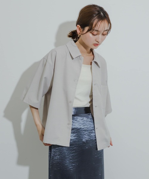 SENSE OF PLACE by URBAN RESEARCH（センスオブプレイスバイアーバンリサーチ）の「『イージーケア/セットアップ対応/ユニセックス』リネンライクボクシーシャツ(5分袖)（シャツ/ブラウス・メンズ・ライトベージュ/チャコールグレー/パープル/ライトブルー・MEDIUM/LARGE）」の8枚目の写真