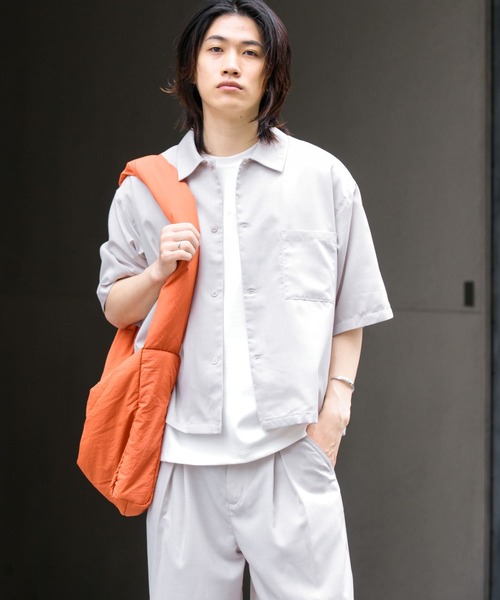 SENSE OF PLACE by URBAN RESEARCH（センスオブプレイスバイアーバンリサーチ）の「『イージーケア/セットアップ対応/ユニセックス』リネンライクボクシーシャツ(5分袖)（シャツ/ブラウス・メンズ・ライトベージュ/チャコールグレー/パープル/ライトブルー・MEDIUM/LARGE）」の20枚目の写真