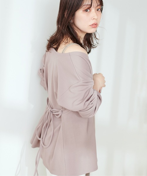 natural couture(ナチュラルクチュール)の「カシュクールリブラッシュガードトップス(ラッシュガード・レディース・モカ/オフホワイト/サックスブルー/ブラック・FREE)」の4枚目の写真