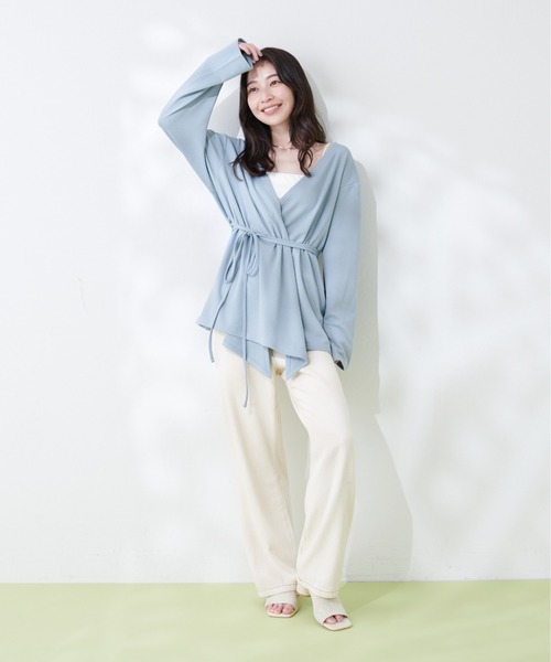 natural couture(ナチュラルクチュール)の「カシュクールリブラッシュガードトップス(ラッシュガード・レディース・モカ/オフホワイト/サックスブルー/ブラック・FREE)」の7枚目の写真