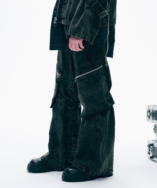 Wizzard(ウィザード)の「Wizzard ウィザード / CARGO PANTS ワイドカーゴパンツ / W24AW-PA040(カーゴパンツ・メンズ・ブラウン/グレー/ブラック・2)」の1枚目の写真
