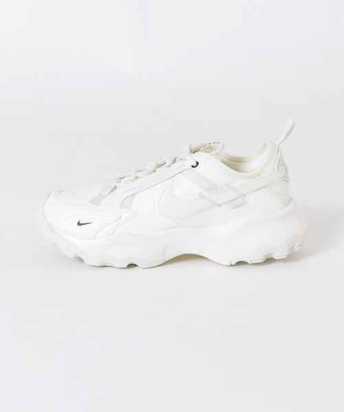 URBAN RESEARCH DOORS(アーバンリサーチドアーズ)の「NIKE TC7900(スニーカー・レディース・ホワイト系その他・24.5/24/23.5)」の4枚目の写真