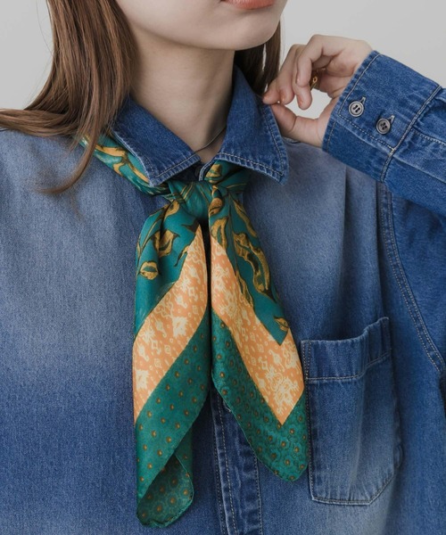 SMELLY（スメリー）の「アソートプリントスカーフ（バンダナ/スカーフ・レディース・ブラック系その他/グリーン系その他・-）」の9枚目の写真