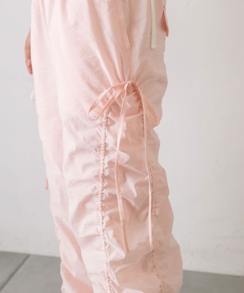 OLIVE des OLIVE(オリーブデオリーブ)の「サイドギャザーリボンパンツ(その他パンツ・レディース・ベージュ/ピンク/ブラック/オフホワイト・FREE)」の20枚目の写真