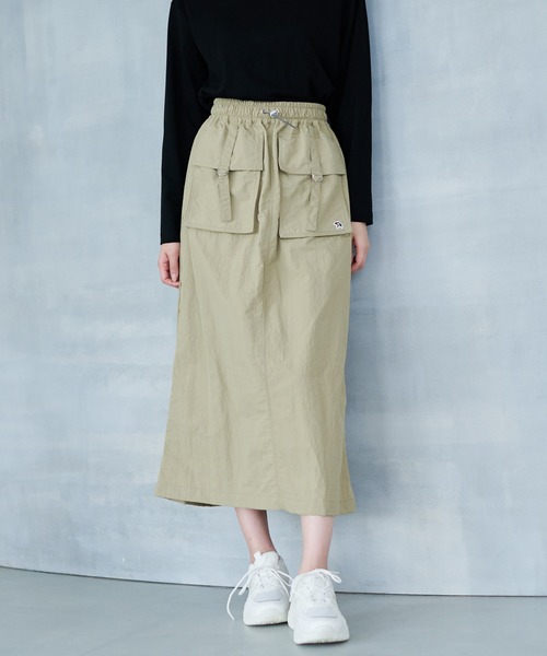 Arnold Palmer（アーノルドパーマー）の「アウトポケット カーゴスカート（スカート・レディース・ベージュ/ブラック・S/M/L）」の12枚目の写真