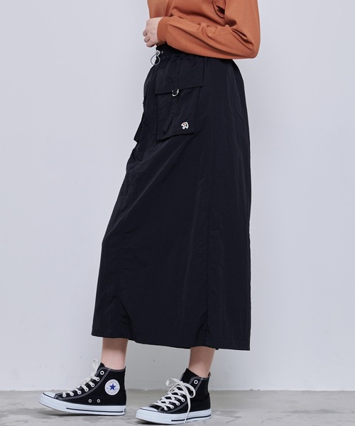 Arnold Palmer（アーノルドパーマー）の「アウトポケット カーゴスカート（スカート・レディース・ベージュ/ブラック・S/M/L）」の7枚目の写真