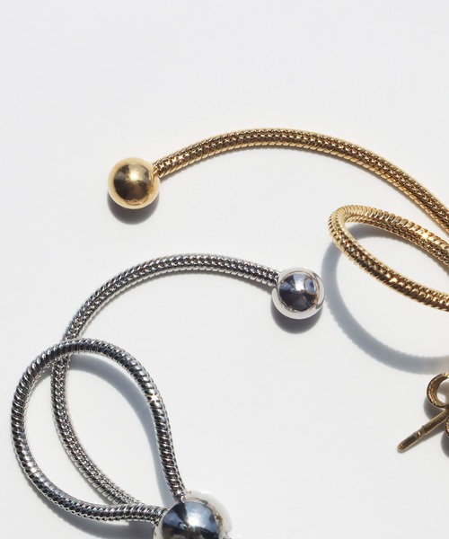 abaskdesign(アバスクデザイン)の「金属アレルギー対応 リボンピアス(ピアス(両耳用)・レディース・ゴールド/シルバー・FREE)」の6枚目の写真