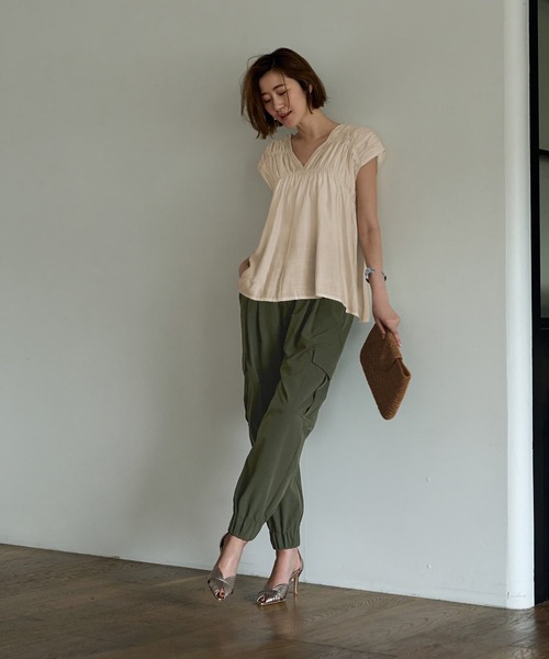 STYLE DELI（スタイルデリ）の「バックリボンシャーリングブラウス（シャツ/ブラウス・レディース・ブルー系その他/ホワイト系その他・FREE）」の11枚目の写真