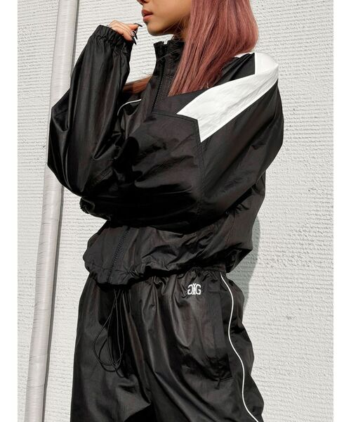 GYDA（ジェイダ）の「【WEB限定】【TINY低身長さん向け】Symmetry GYDAラインショートトラックジャケット（ブルゾン・レディース・ブラック/オフホワイト・FREE）」の7枚目の写真