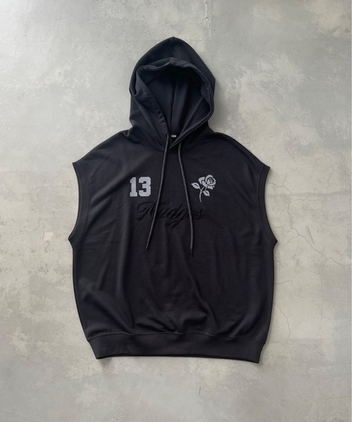 SHAGGIE(シャギー)の「フード付きノースリオーバースウェット(スウェット・レディース・チャコールグレー/ボルドー・FREE)」の14枚目の写真