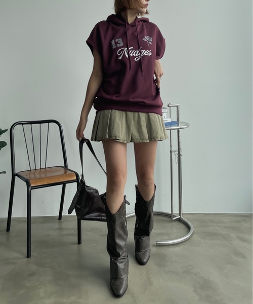 SHAGGIE(シャギー)の「フード付きノースリオーバースウェット(スウェット・レディース・チャコールグレー/ボルドー・FREE)」の18枚目の写真