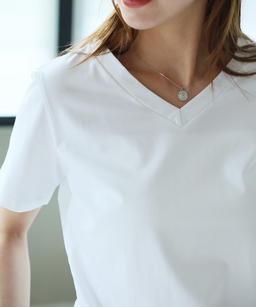 Girly Doll（ガーリードール）の「ベーシックVネックTシャツ（Tシャツ/カットソー・レディース・ブラック/ホワイト/グレー/ピンク/ベージュ・L/M）」の17枚目の写真