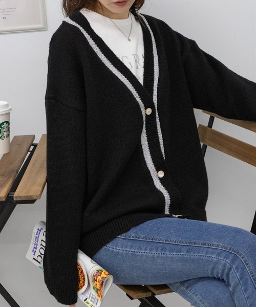 pumpkin port(パンプキンポート)の「ラメライン Vネック ニット 長袖 カーディガン(カーディガン/ボレロ・レディース・ベージュ/ホワイト/ピンク/ブラック/グレー・M)」の11枚目の写真