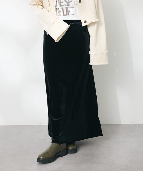 CRAFT STANDARD BOUTIQUE（クラフトスタンダードブティック）の「ベロアマーメイドスカート（スカート・レディース・ボルドー/ブラック・M/L）」の5枚目の写真
