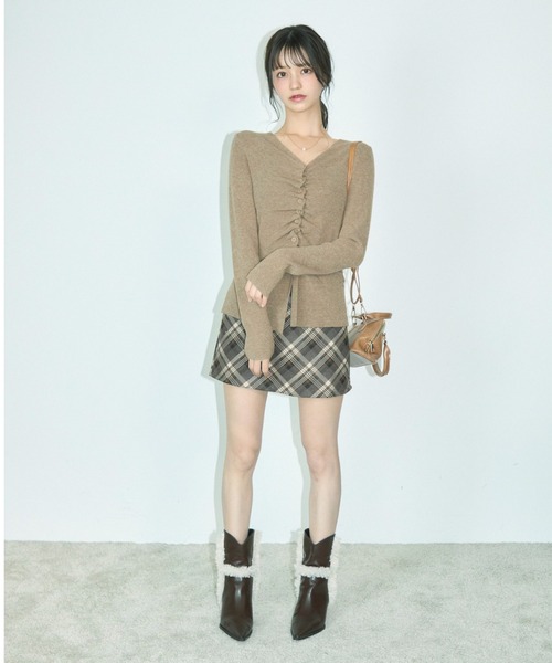 TITTY&CO.（ティティーアンドコー）の「フロントギャザーニットカーディガン（カーディガン/ボレロ・レディース・キャメル/アイボリー/グレー・FREE）」の12枚目の写真