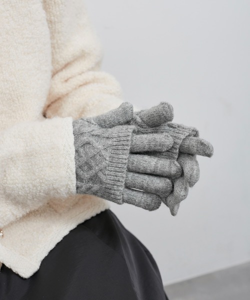 ROPE' PICNIC(ロペピクニック)の「3WAY/ケーブル編み×リブ編みニットグローブ(手袋・レディース・チャコールグレー/グレー/キナリ・FREE)」の4枚目の写真