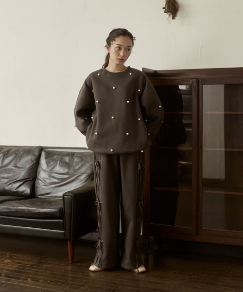 moi tytto(モイテュット)の「パールルーズスウェット(スウェット・レディース・ナチュラル/チャコールグレー/ブラウン・FREE)」の16枚目の写真