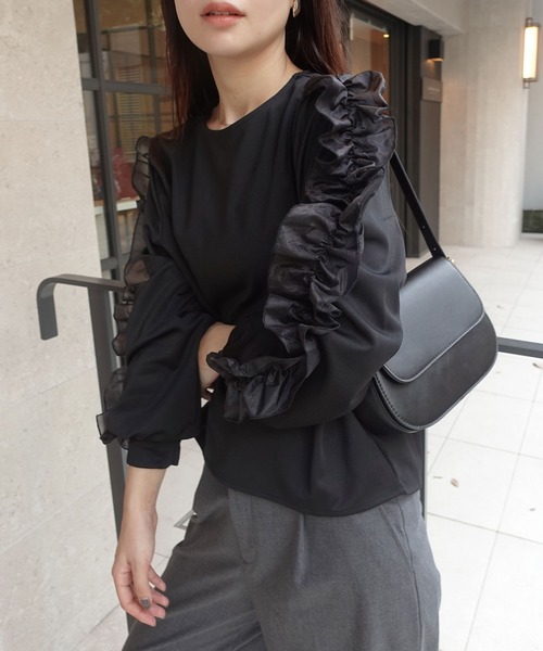 CORNERS(コーナーズ)の「袖オーガンジーフリルプルオーバー(Tシャツ/カットソー・レディース・ブラック/ホワイト・M)」の6枚目の写真