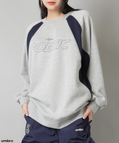 SPINNS（スピンズ）の「POETICロゴ パイピング切替ユニフォームデザインスウェット（スウェット・レディース・ブラック/杢グレー/ネイビー/ピンク・ONESIZE）」の20枚目の写真