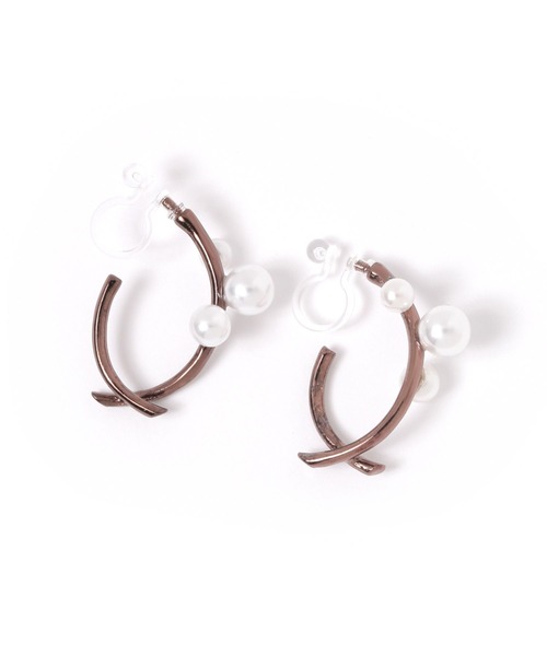 LAKOLE（ラコレ）の「マルチパールフープノンホールピアス / 156255（イヤリング・レディース・その他1/ブラウン/ブラック・FREE）」の3枚目の写真