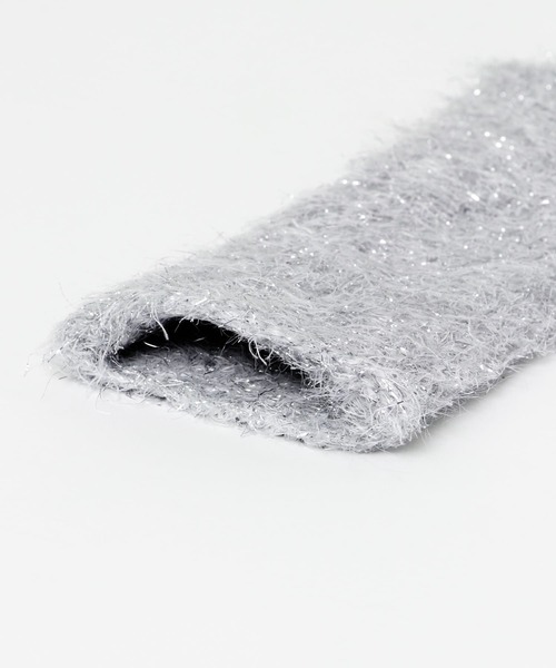 CONTROL FREAK / CTFK（コントロールフリーク）の「CONTROL FREAK　ラメフェザーグローブ（手袋・レディース・ベージュ/グレー/ブラック・ONE）」の11枚目の写真