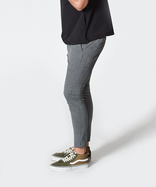 ACANTHUS(アカンサス)の「ACANTHUS:Easy Tight Pants(スラックス・メンズ・ベージュ/ブラック/チャコールグレー・S/M/L/XL)」の11枚目の写真