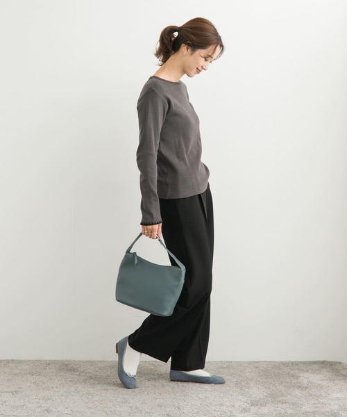 URBAN RESEARCH DOORS（アーバンリサーチドアーズ）の「刺繍ワッフルTシャツ（Tシャツ/カットソー・レディース・チャコールグレー/アイボリー・MEDIUM）」の20枚目の写真