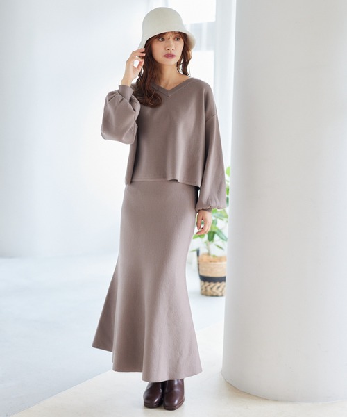 mysty woman（ミスティウーマン）の「袖ボリュームニット　252078（ニット/セーター・レディース・グレイッシュベージュ/ブラック/ライトグレー・FREE）」の20枚目の写真