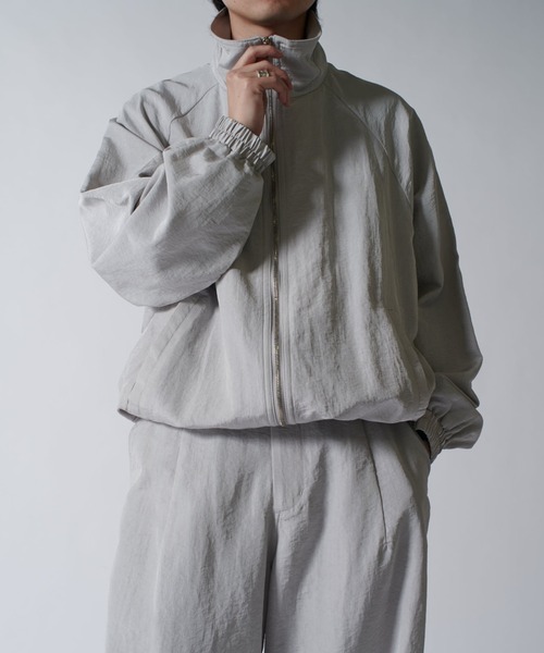 Lui's（ルイス）の「リサイクルグログラントラックジャケット（ブルゾン・メンズ・ブラック/ライトグレー・FREE）」の11枚目の写真