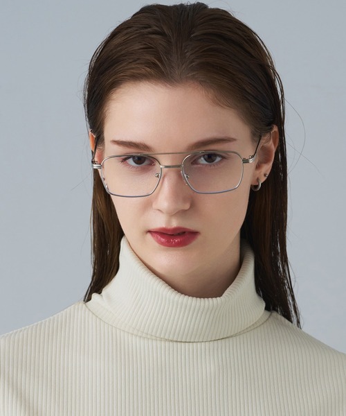 NUEF （ヌエフ）の「ユニセックス対応/NUEF/soixante-dix70/メガネ（メガネ・レディース・ゴールド/ゴールド系その他/シルバー・FREE）」の2枚目の写真