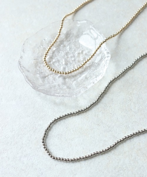 Pierrot（ピエロ）の「ブラスビーズミドルネックレス（ネックレス・レディース・シルバー/ゴールド・FREE）」の3枚目の写真