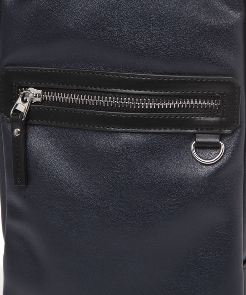 LAKOLE（ラコレ）の「ZIP縦長ボディバッグ / 253059（ボディバッグ/ウエストポーチ・メンズ・ブラック/ネイビー/グレー・FREE）」の14枚目の写真