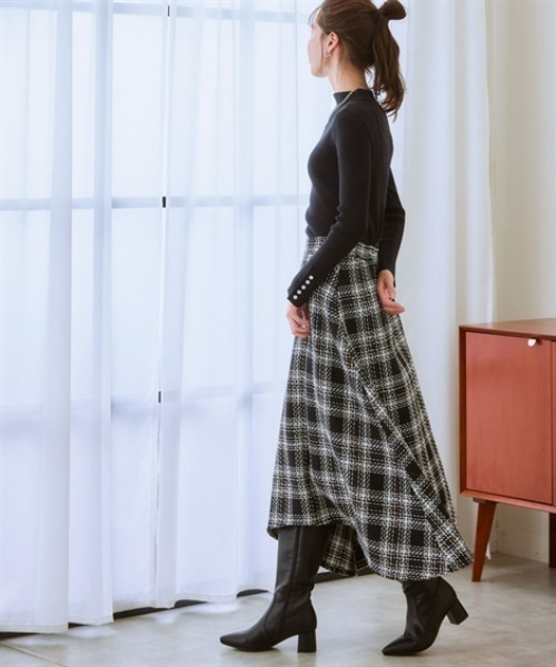 nissen(ニッセン)の「【しっとりもちもち素材】袖口ボタンハイネックニット(ニット/セーター・レディース・ブルー/杢グレー/オフホワイト/ブラック・3L/LL/L/M/S)」の16枚目の写真