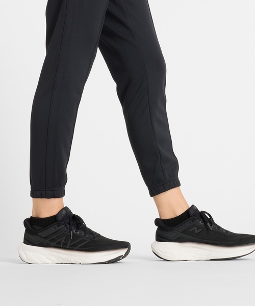 NEW BALANCE（ニューバランス）の「ニットパンツ(ジョガー)（スウェットパンツ・レディース・ブラック/サンドグレー・SMALL/MEDIUM/LARGE/X-LARGE）」の3枚目の写真