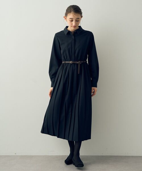 YECCA VECCA(イェッカヴェッカ)の「ベルト付きプリーツワンピース(ワンピース・レディース・パープル/ネイビー/ベージュ・FREE)」の21枚目の写真