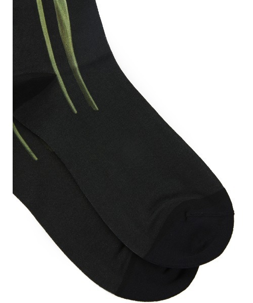 JNBY(ジェーエヌビーワイ)の「Abstract Floral Stretch Cotton-blend Socks / ソックス(ソックス/靴下・レディース・パープル/ブラック・ONE SIZE)」の9枚目の写真
